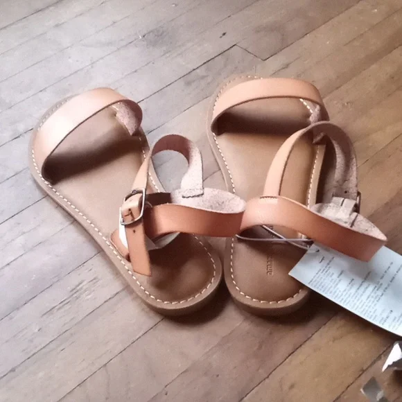 Camel Summer Sandles - Picture 4 of 6